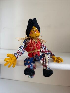 Annalee “Patchwork Scarecrow” 9in. 1971 - Halloween Decor